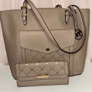 Michael Kors Beige Tote and Wallet Set